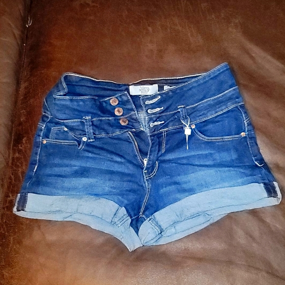 Wanna Betta Butt Pants - Betta Butt Cuffed Jean Shorts